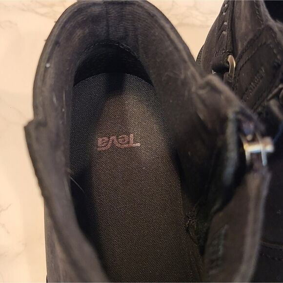 Teva Foxy Waterproof Black Suede Bootie, Side-zip Closure | 9 - Picture 9 of 12